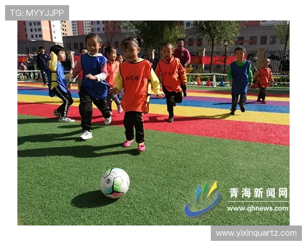 儿童足球明星模型玩具助力小朋友梦想成真快乐成长的最佳伙伴