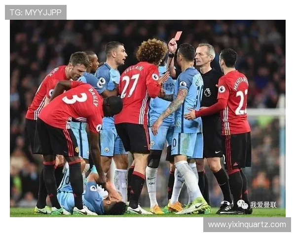 足球明星的爆炸头如何成为时尚潮流的象征与球场上的独特风采 足球明星的爆炸头如何成为时尚潮流的象征与球场上的独特风采